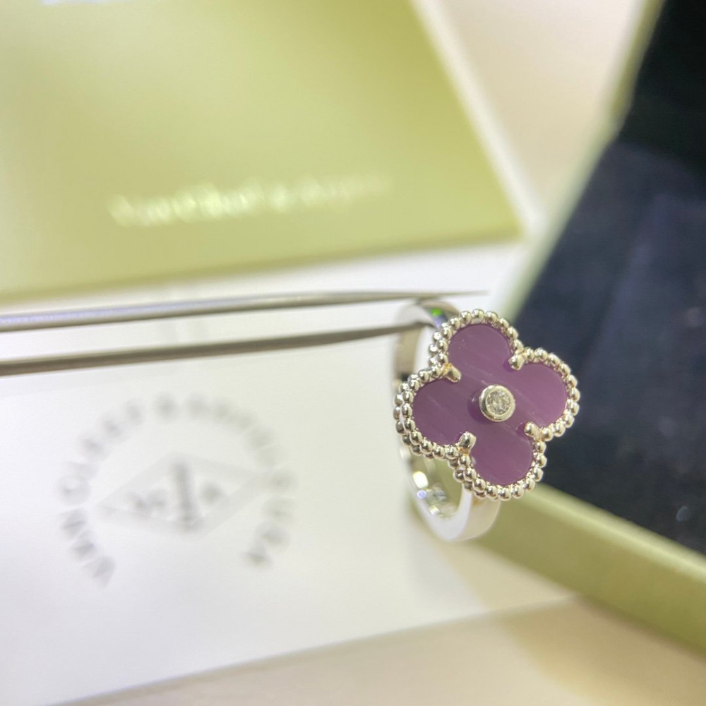 Light Purple Clover Ring Series
