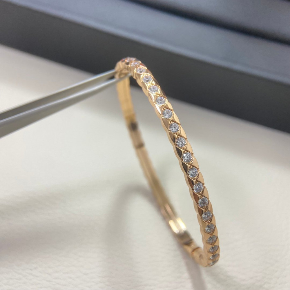 Chanel Rhomboid Bangle Full Diamonds Top Quality