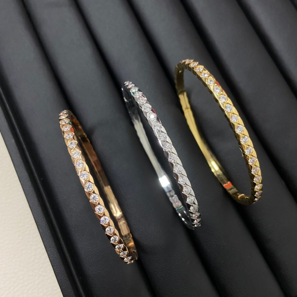 Chanel Rhomboid Bangle With Diamonds,Top Quality