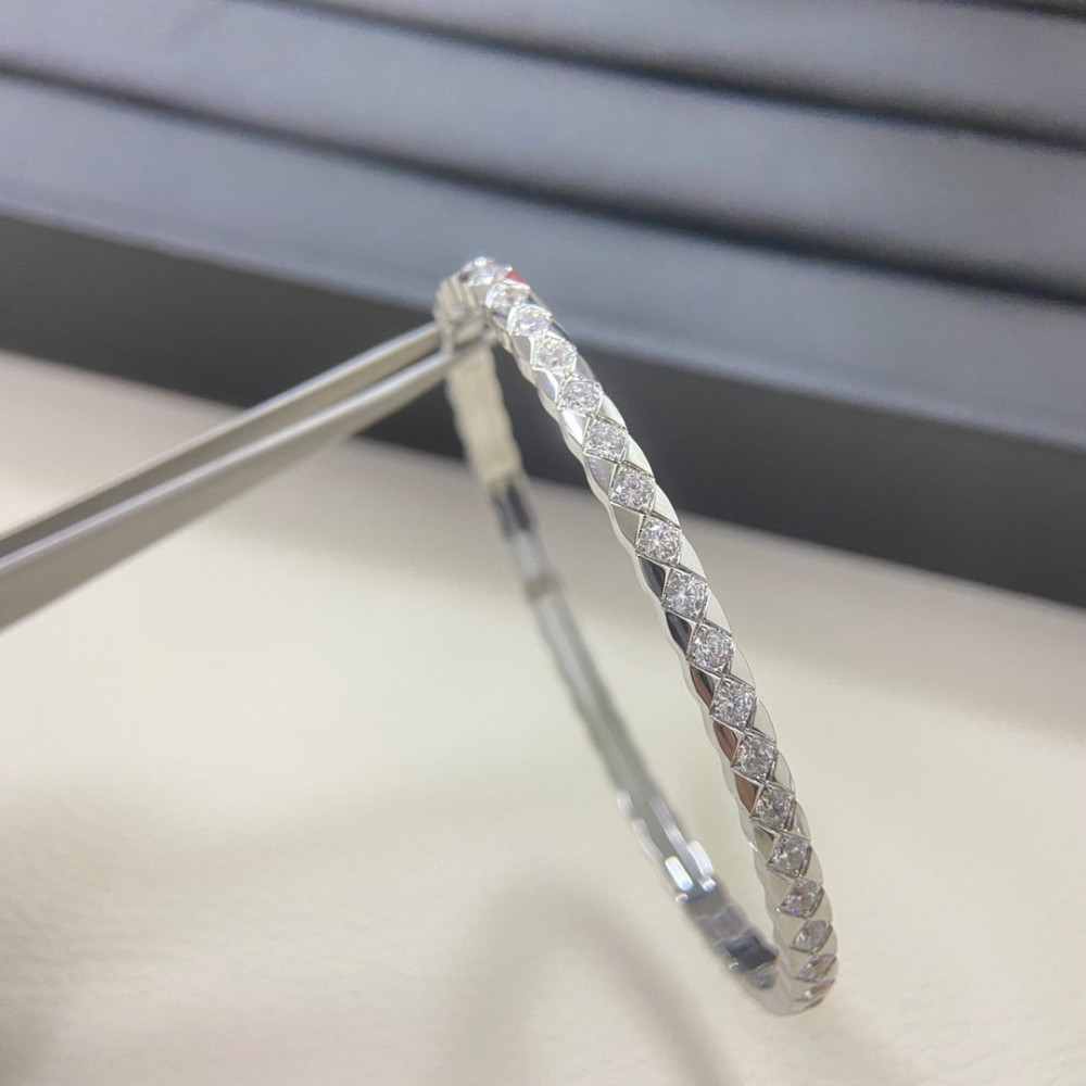 Chanel Rhomboid Bangle Full Diamonds Top Quality