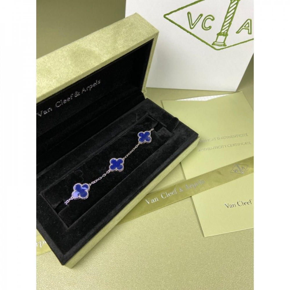 Clover With 5 Flowers-Peter Blue Clover With 5 Flowers-Peter Blue
