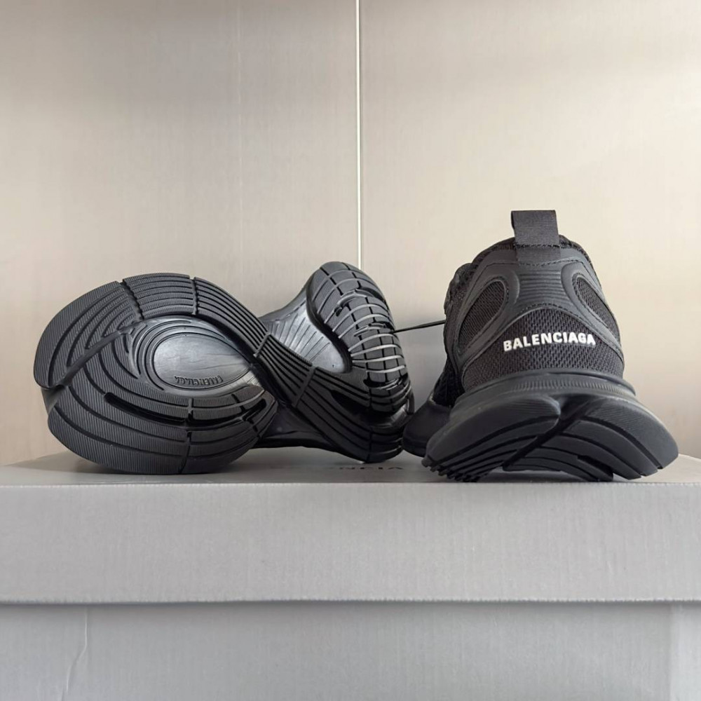Balenciaga Circuit