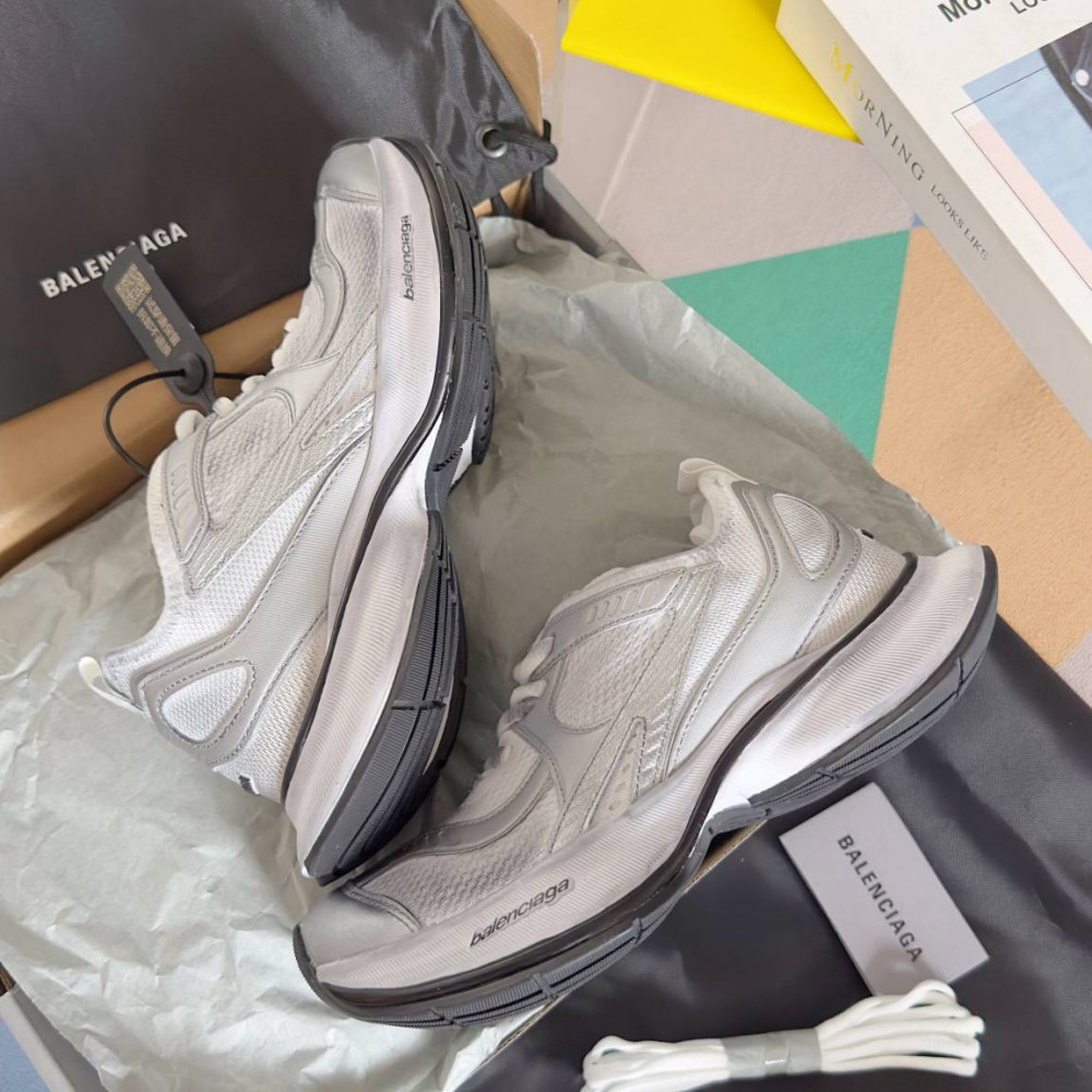 Balenciaga Circuit
