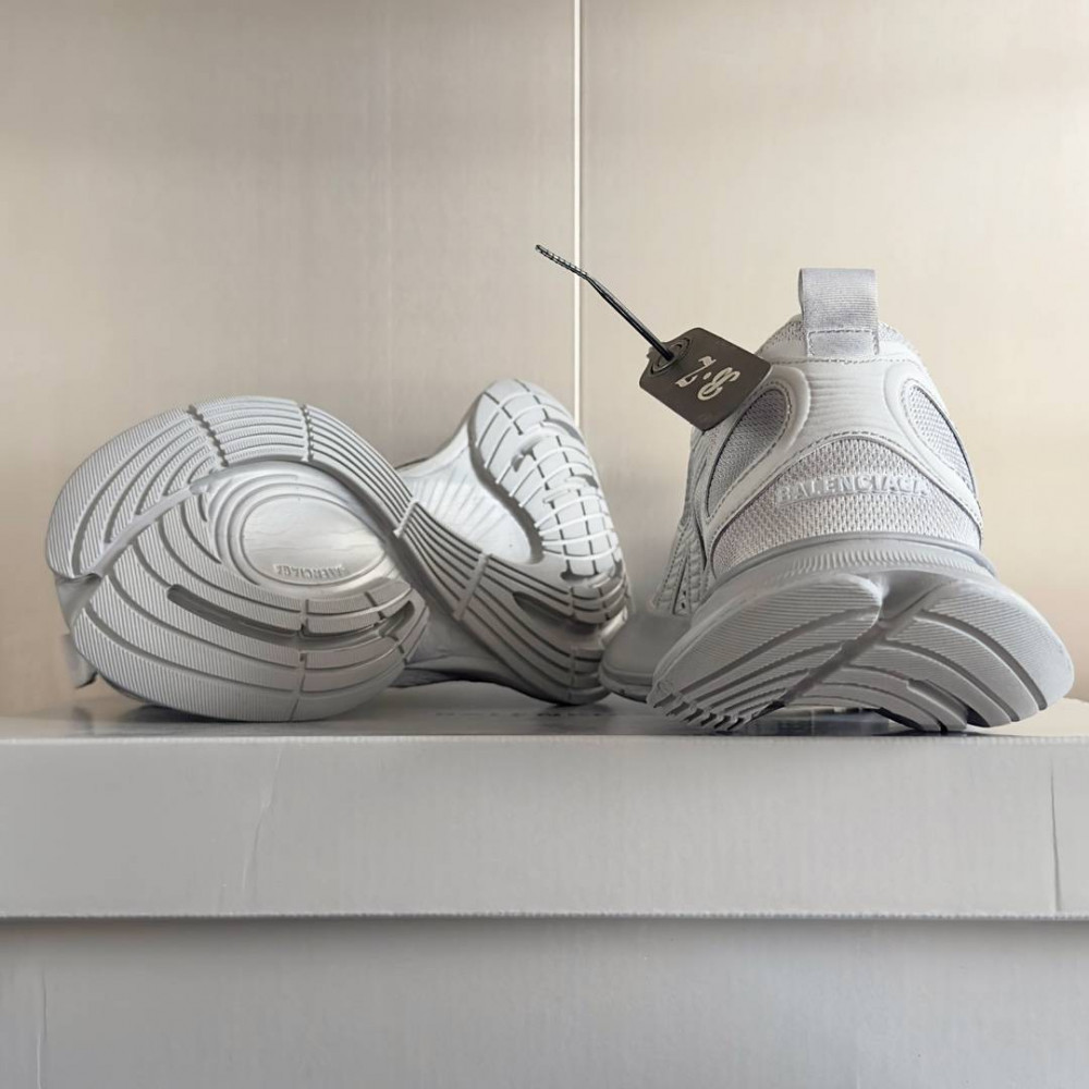 Balenciaga Circuit