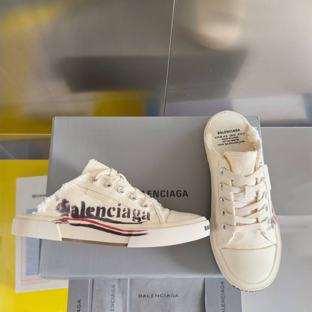 Balenciaga Paris