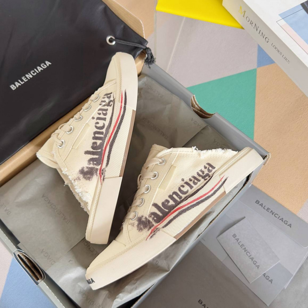 Balenciaga Paris