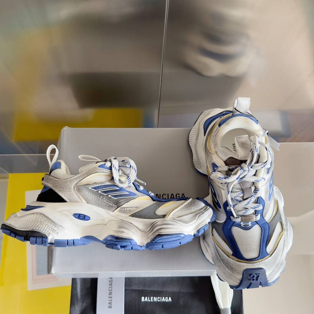Balenciaga Cargo