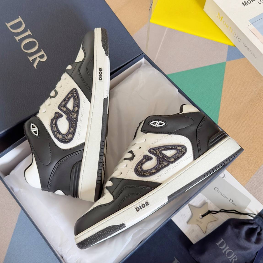 Dior B57 Mid