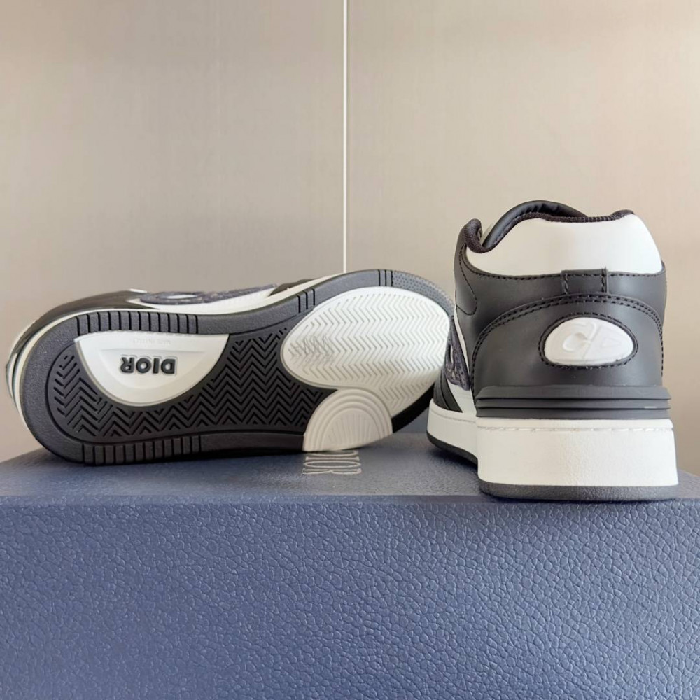 Dior B57 Mid