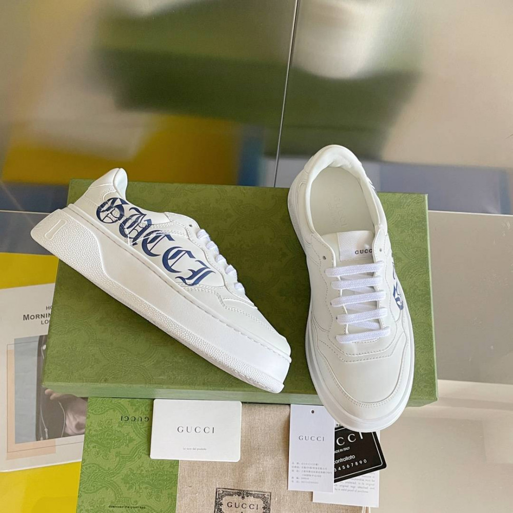 Gucci Chunky B-10
