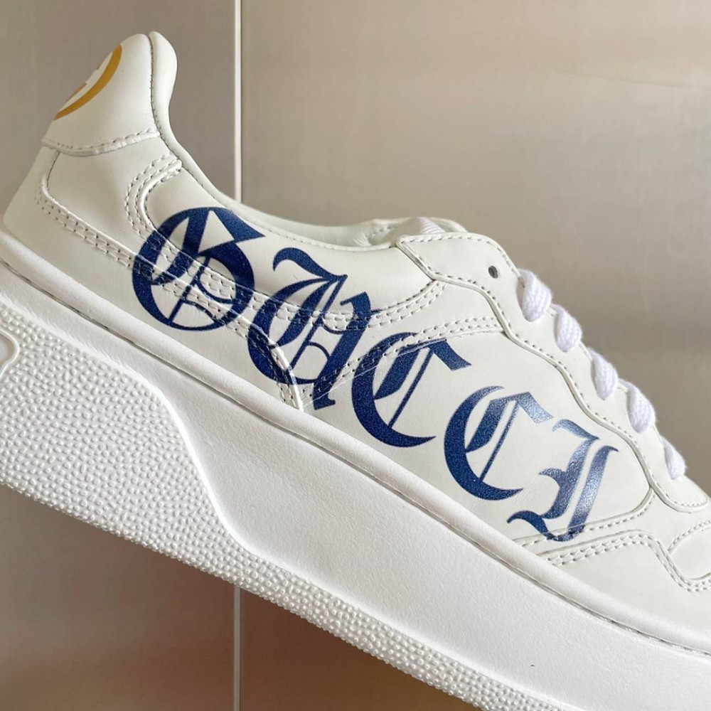 Gucci Chunky B-10