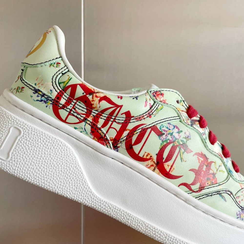 Gucci Chunky B-11