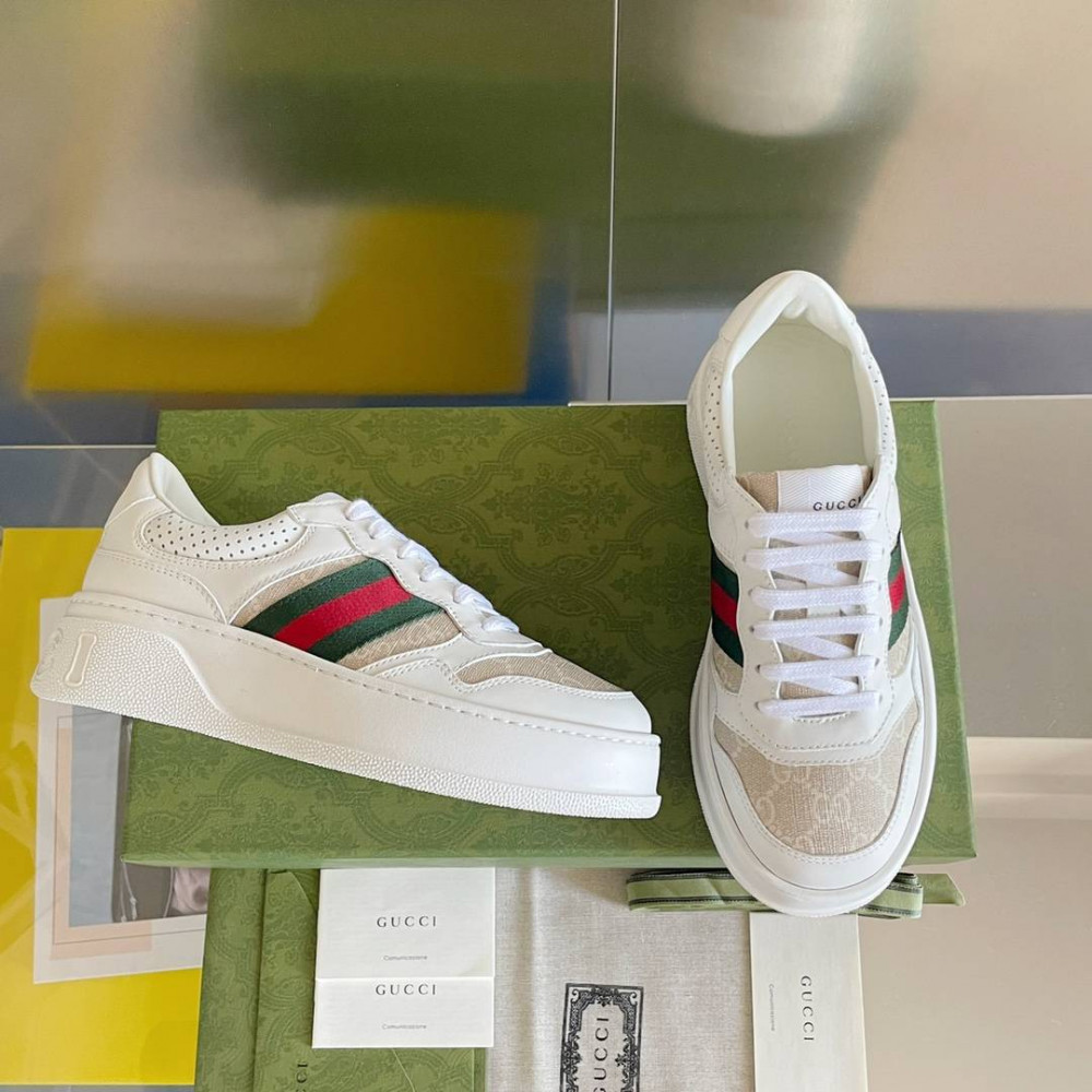 Gucci Chunky B-13