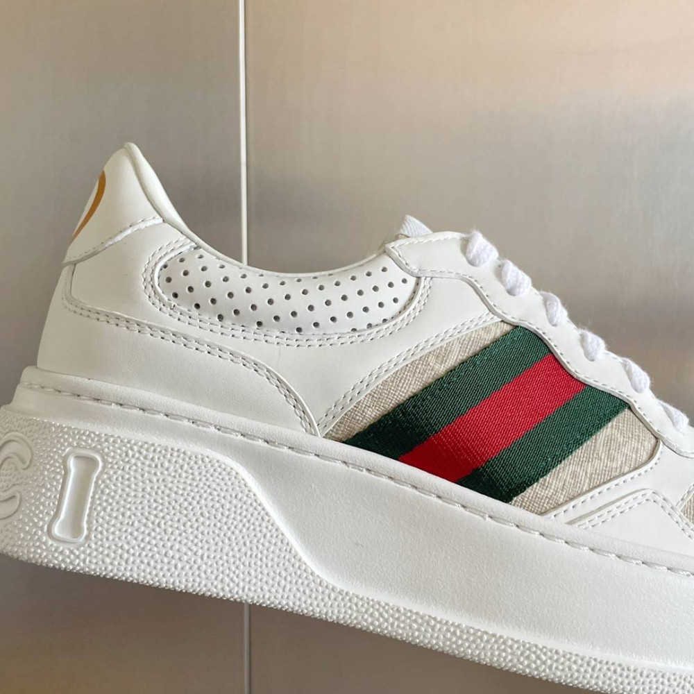 Gucci Chunky B-13