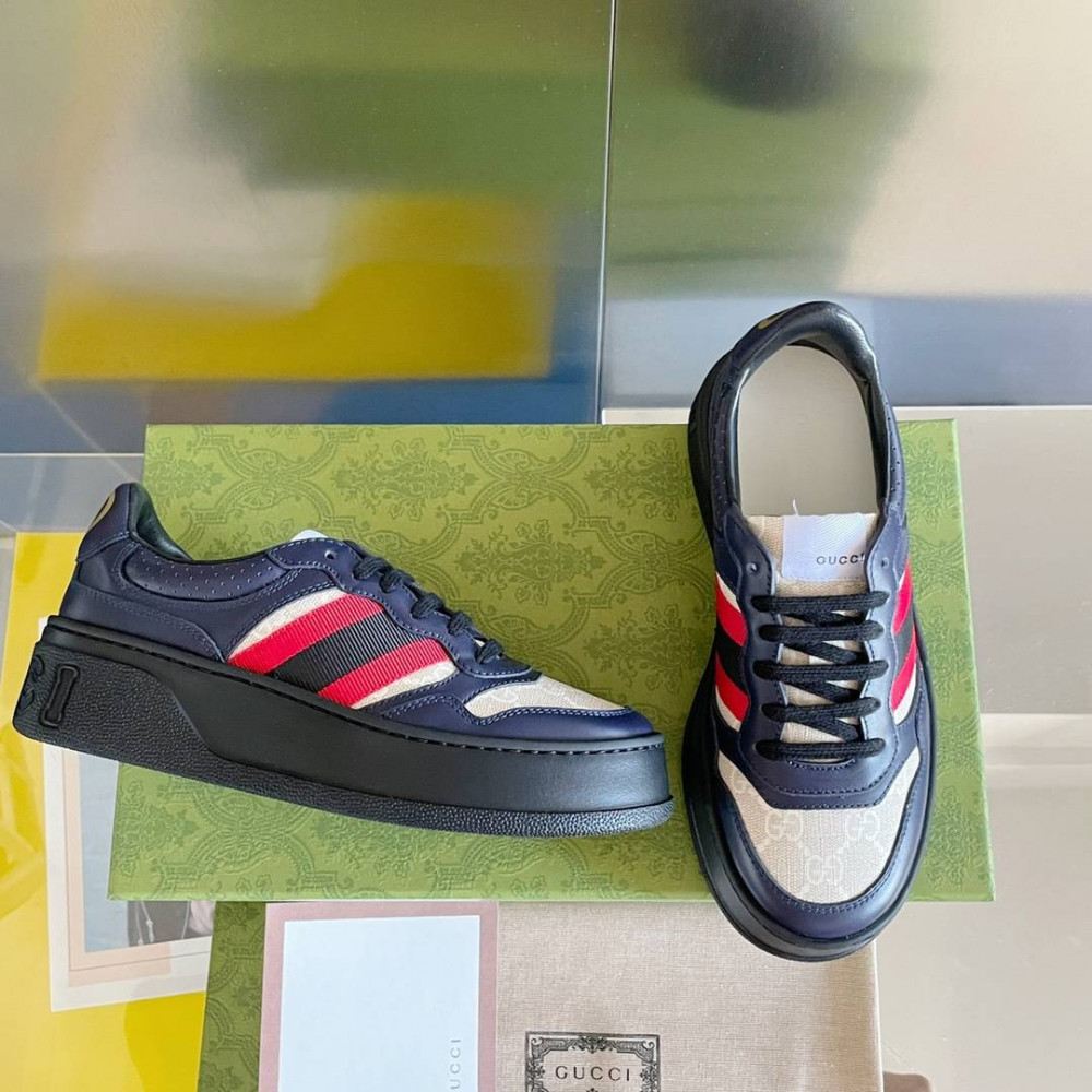 Gucci Chunky B-16