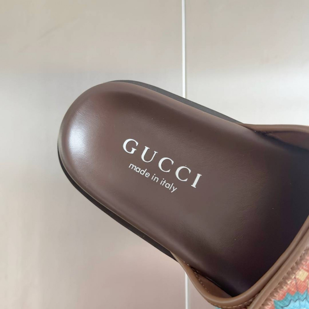 Gucci Slippers-6