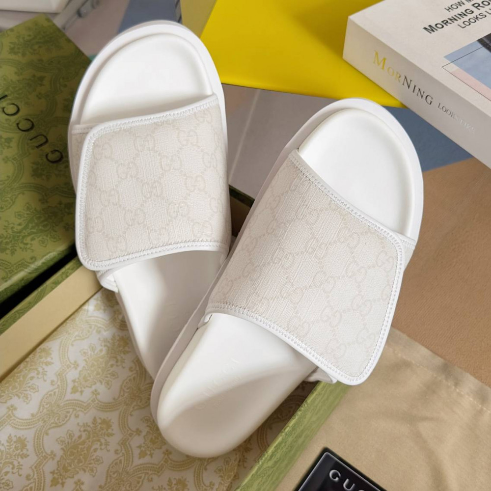 Gucci Slippers-14