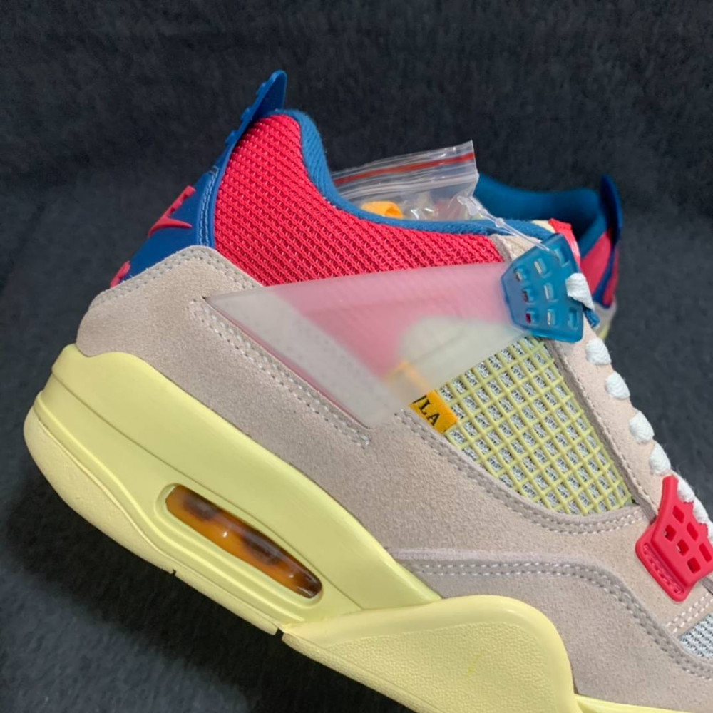 Air Jordan 4 Retro x Union LA  Guava Ice