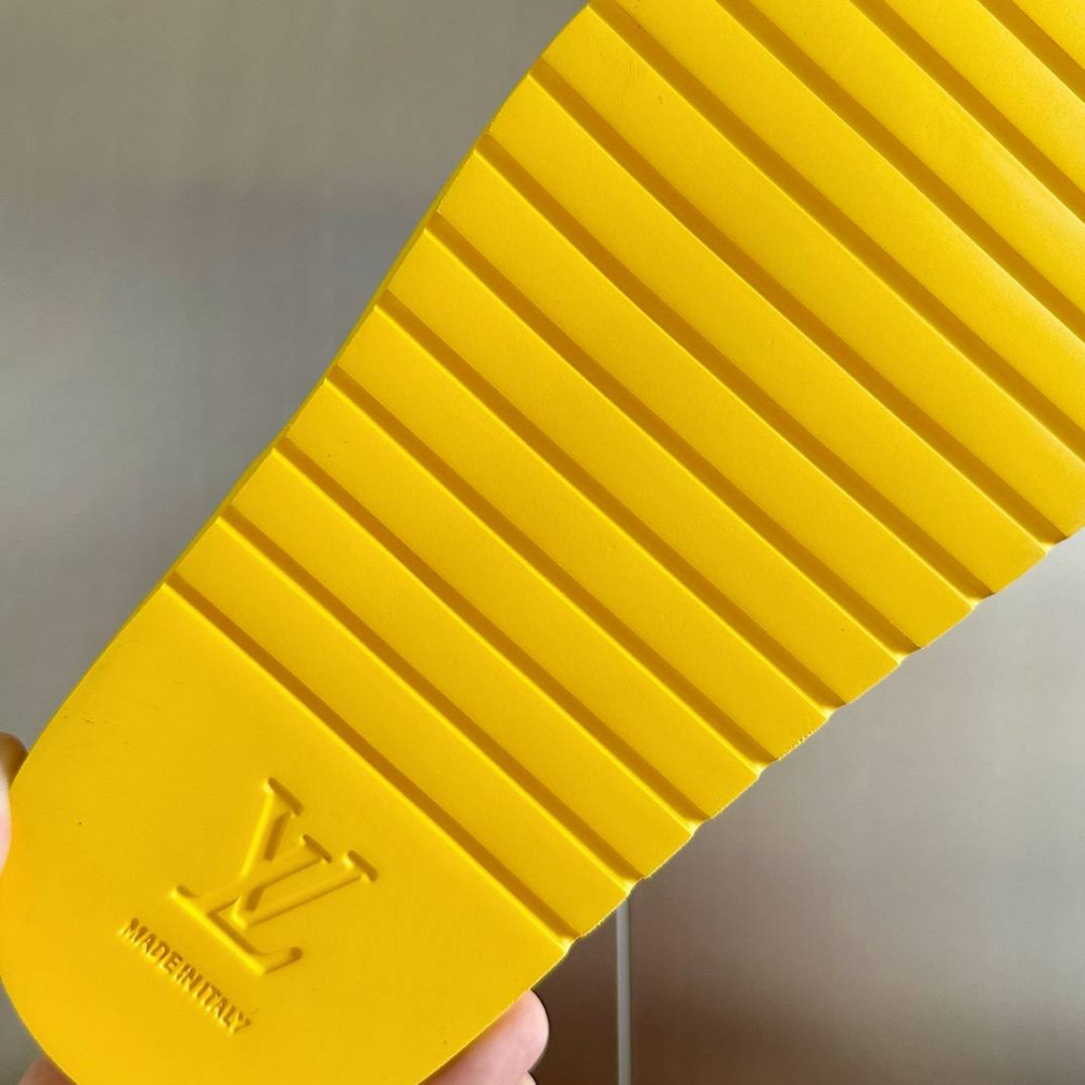 LV Miami Velcro slippers-18