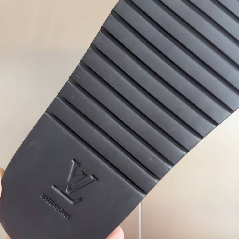 LV Miami Velcro slippers-19
