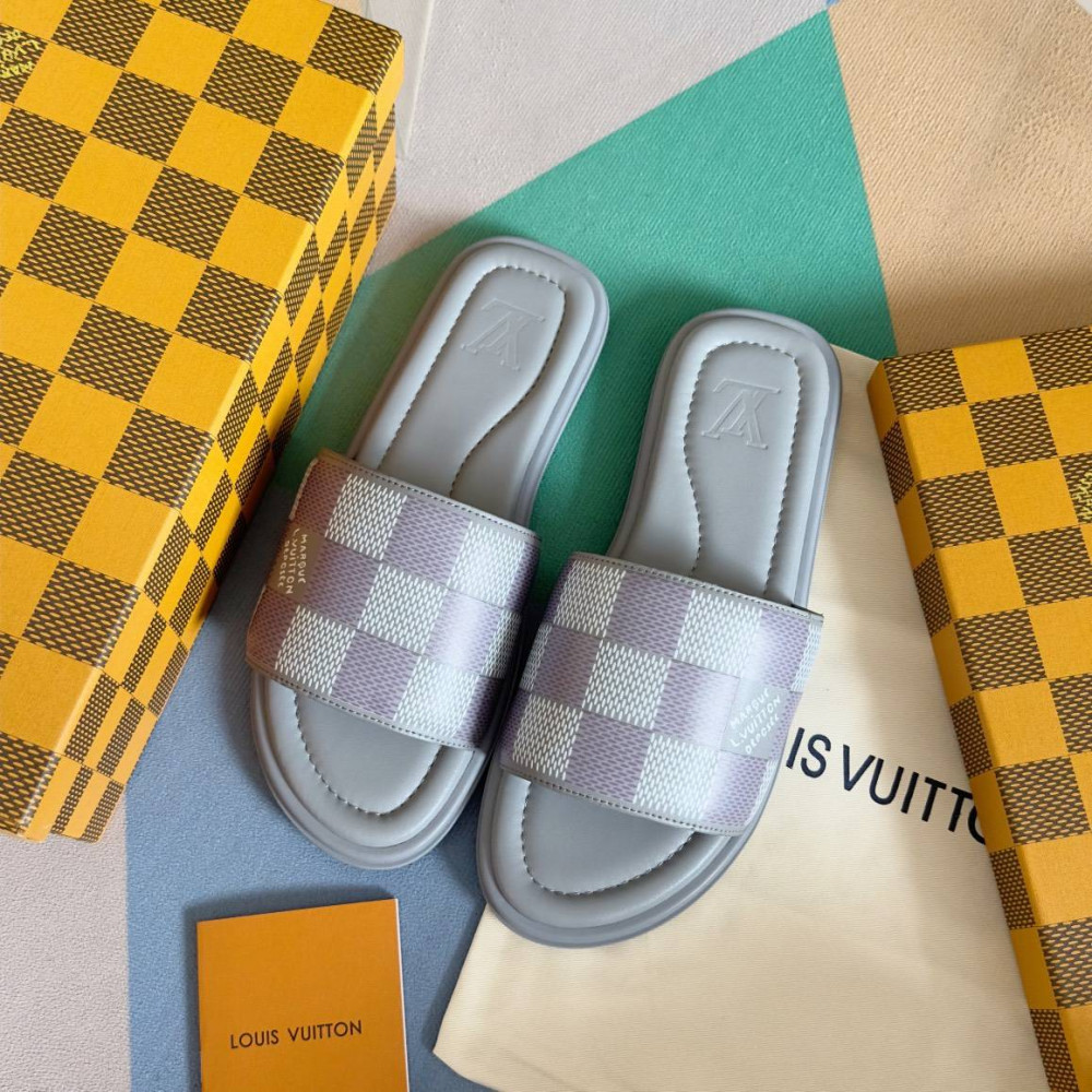 LV Venice Slipper-18