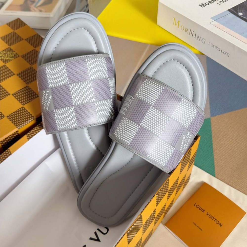 LV Venice Slipper-18