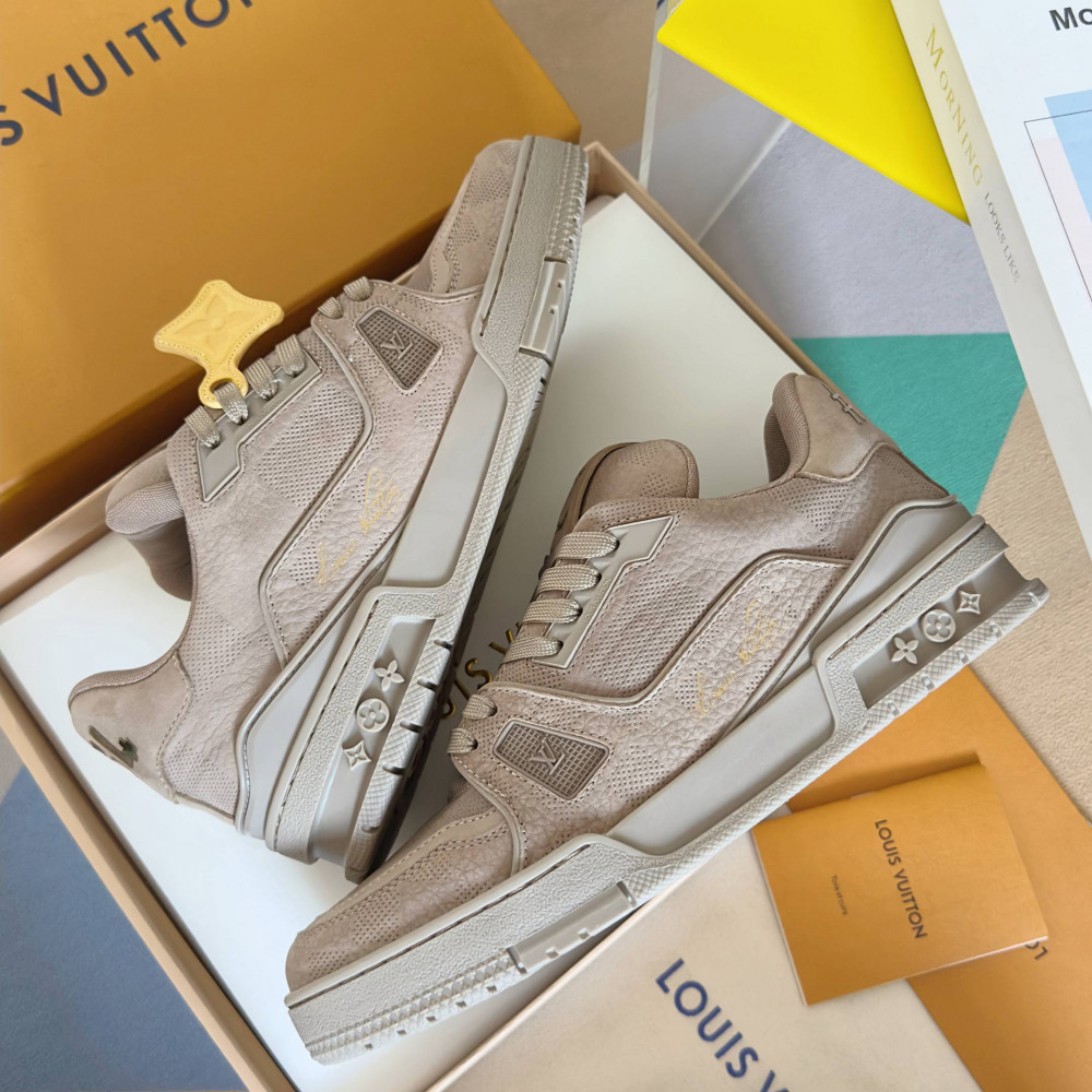 LV Trainer Sneaker Desert Yellow-027