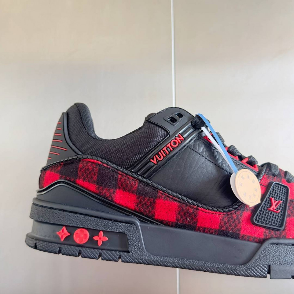 LV Trainer Sneaker Black and Red-038