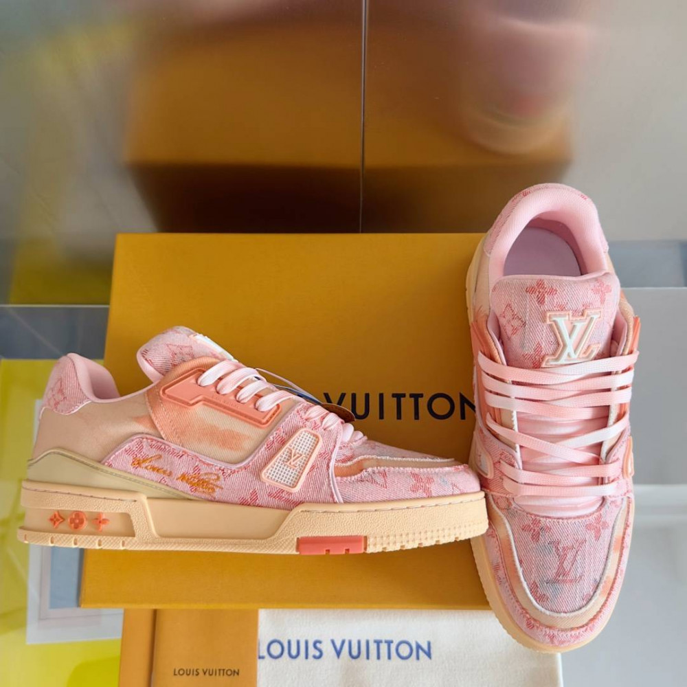 LV Trainer Sneaker Red-039