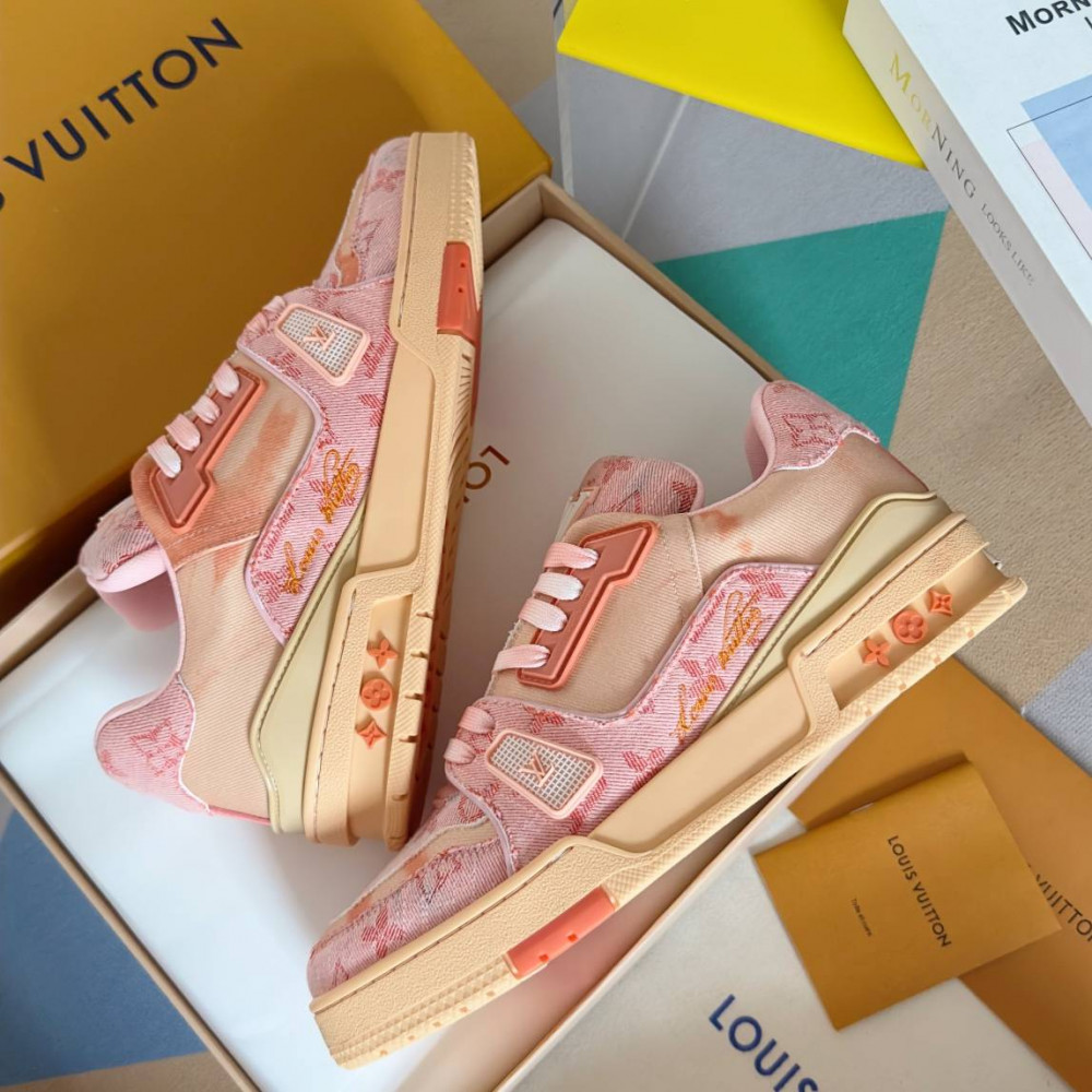LV Trainer Sneaker Red-039