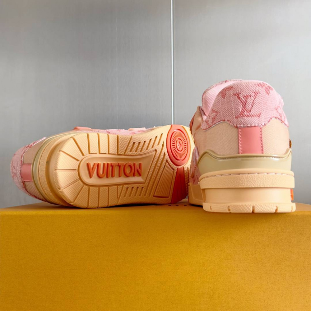 LV Trainer Sneaker Red-039