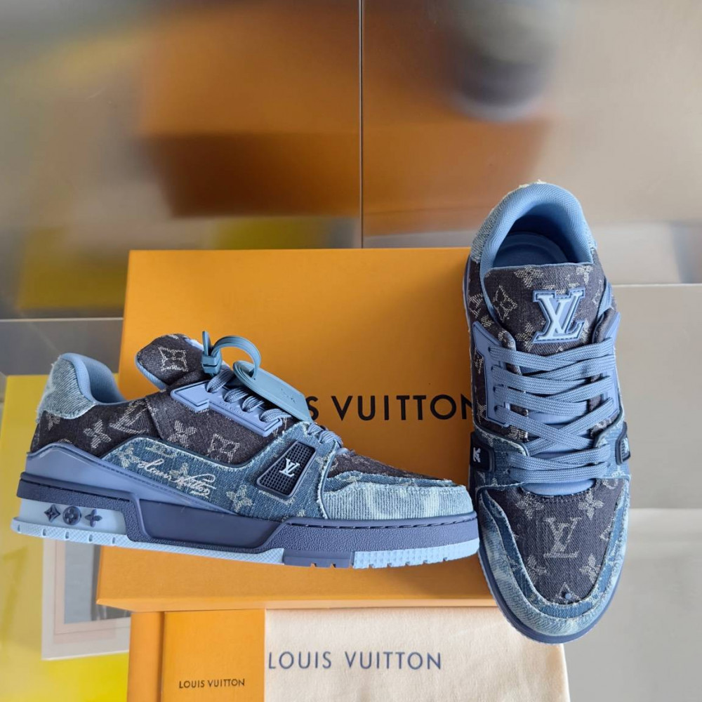 LV Trainer Sneaker Black and Blue-062