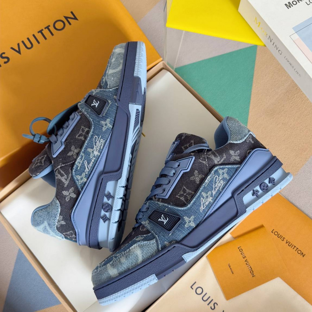LV Trainer Sneaker Black and Blue-062