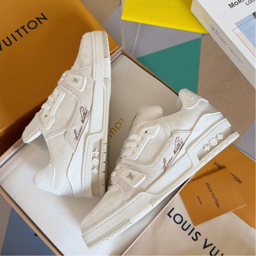 LV Trainer Sneaker White-064