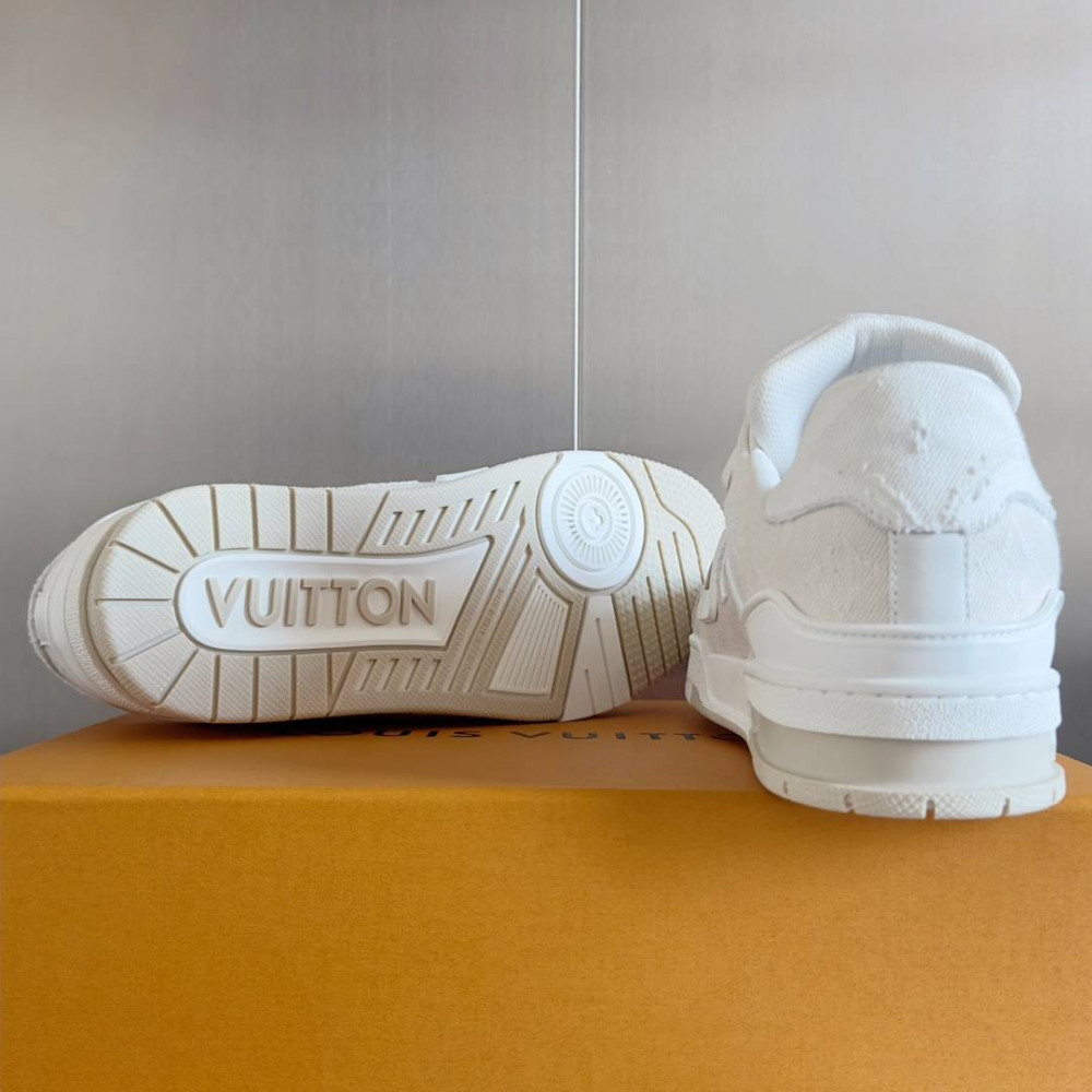 LV Trainer Sneaker White-064