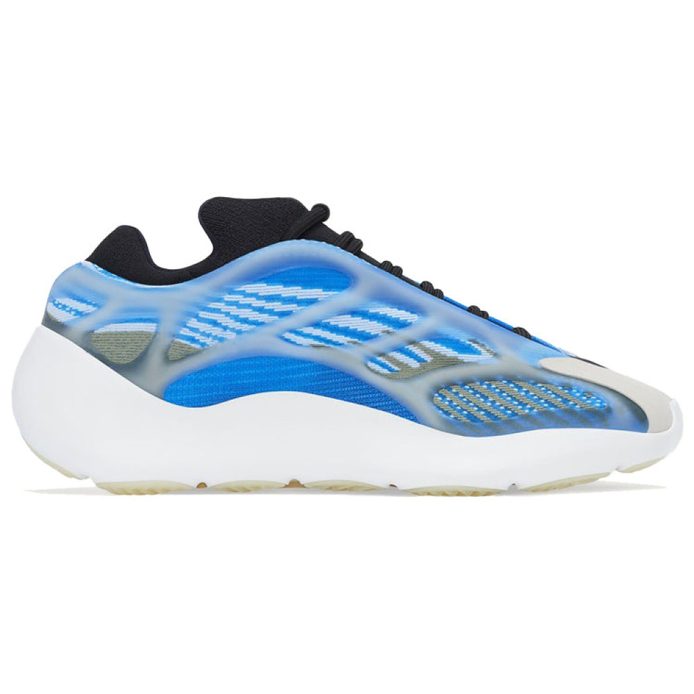 Yeezy 700 V3  Arzareth