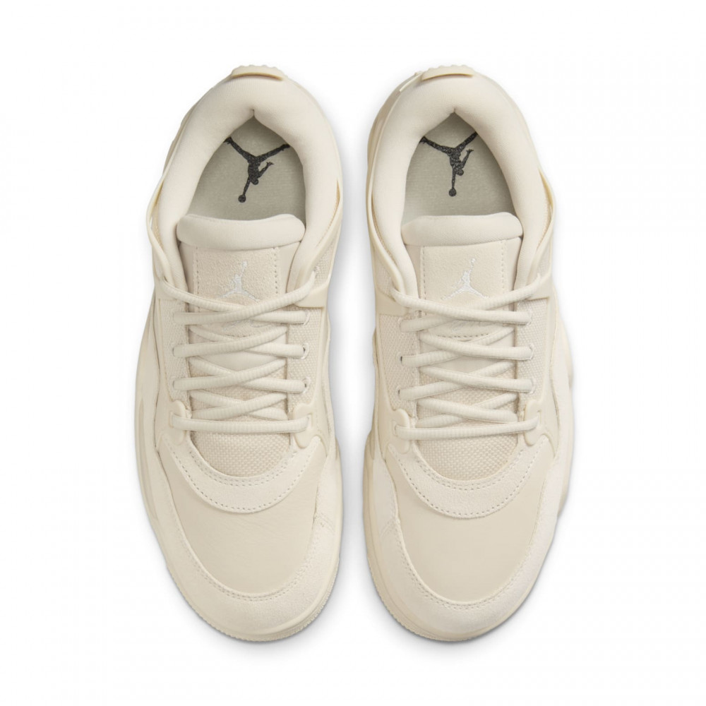Air Jordan 4RM  Legend Light Brown