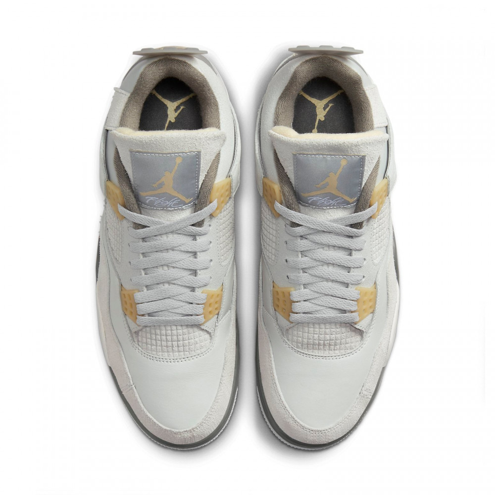 Air Jordan 4 Retro SE  Craft Photon Dust