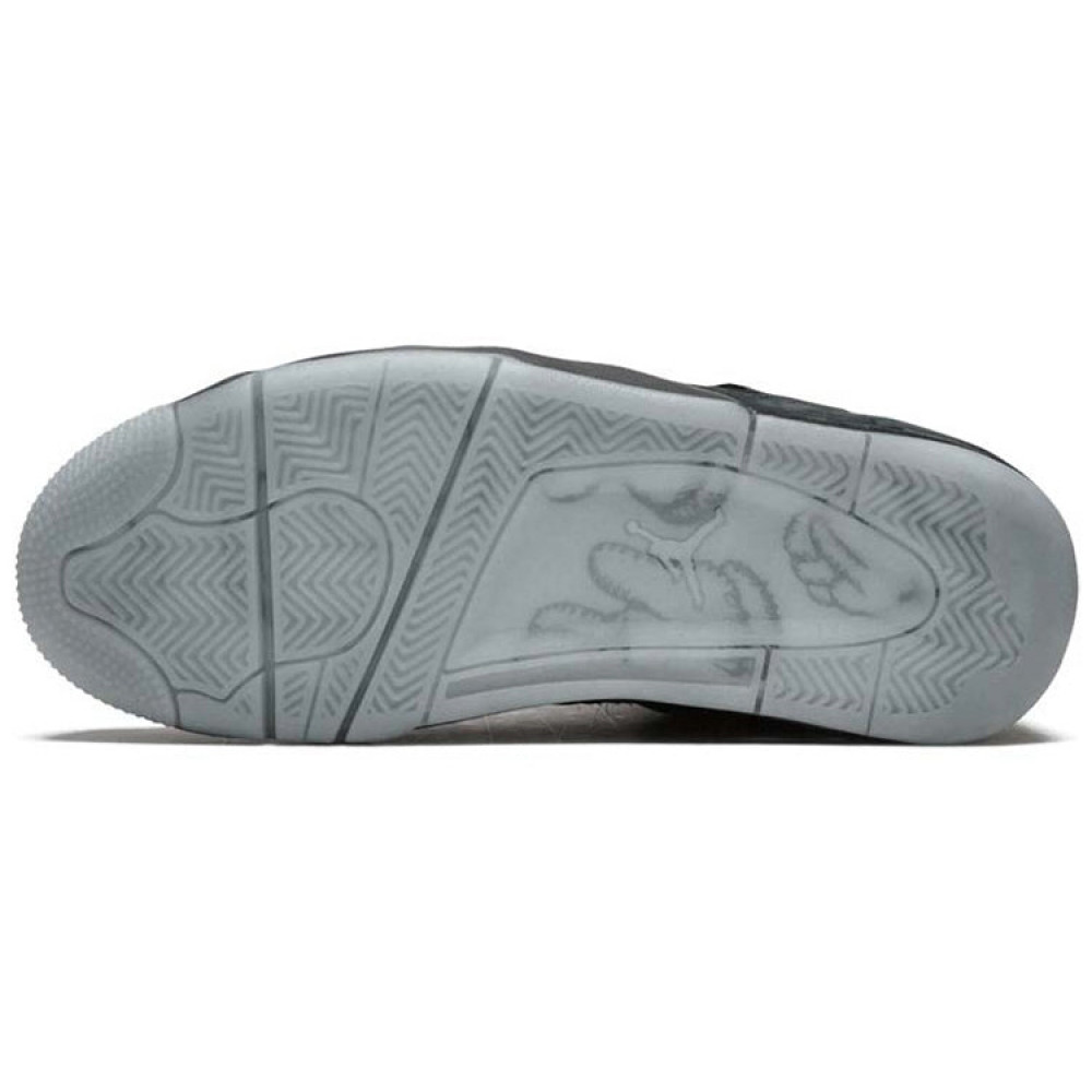 Air Jordan 4 Retro x KAWS  Black