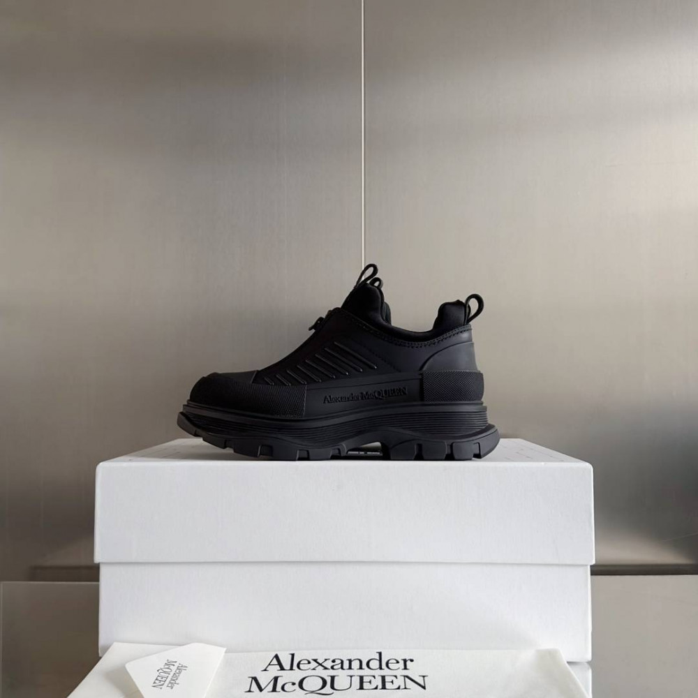 Alexander McQueen Tread Slick Alexander McQueen Tread Slick