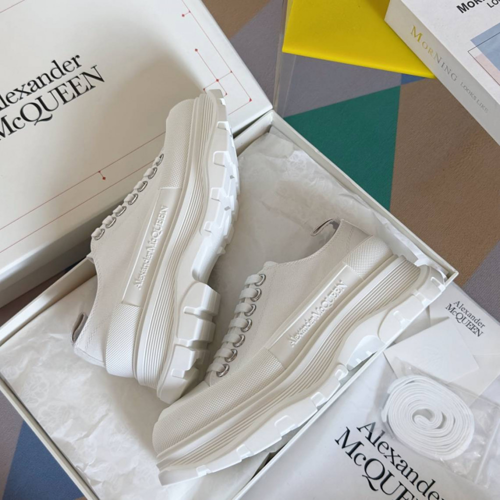 Alexander McQueen Tread Slick