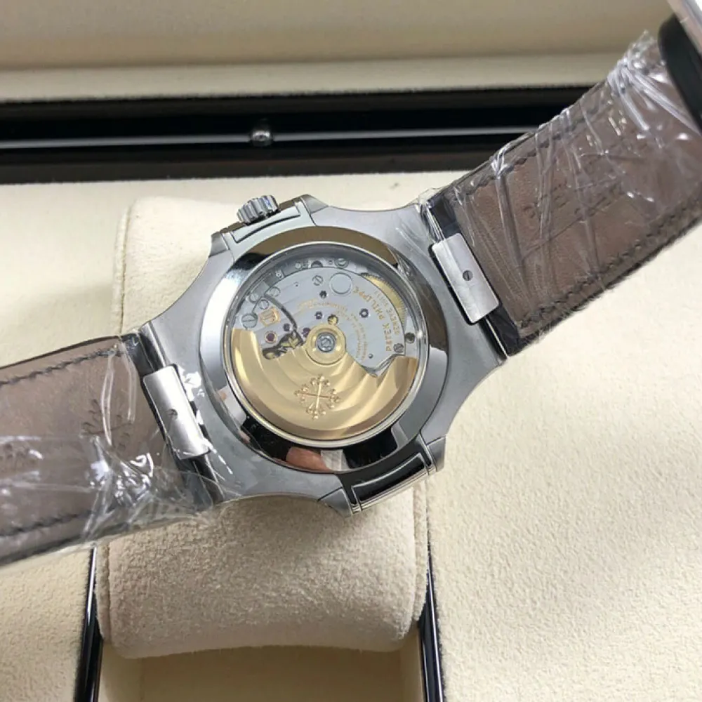 5726A – Patek Philippe Nautilus 5726A – Patek Philippe Nautilus