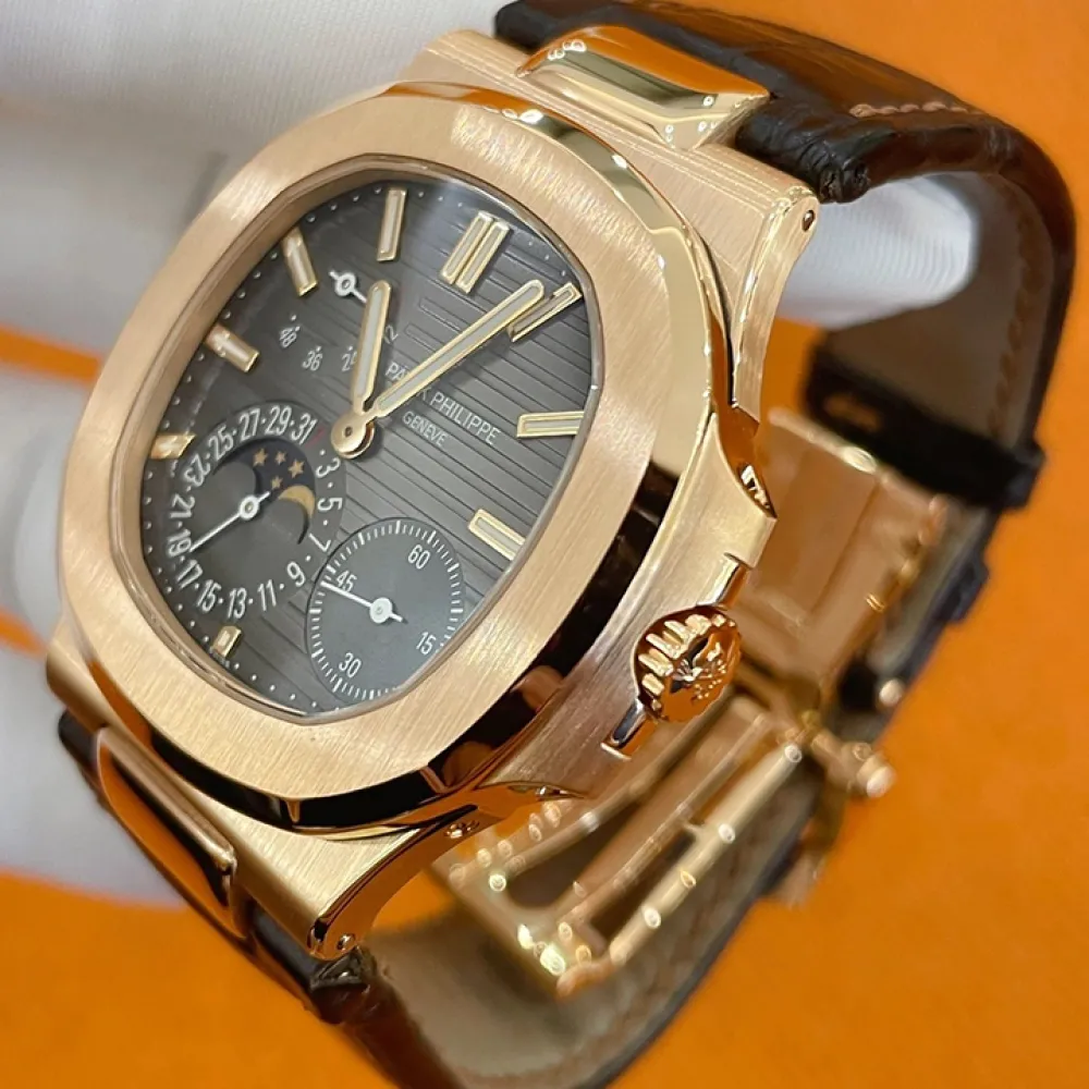 5712R – Patek Philippe Nautilus 5712R – Patek Philippe Nautilus