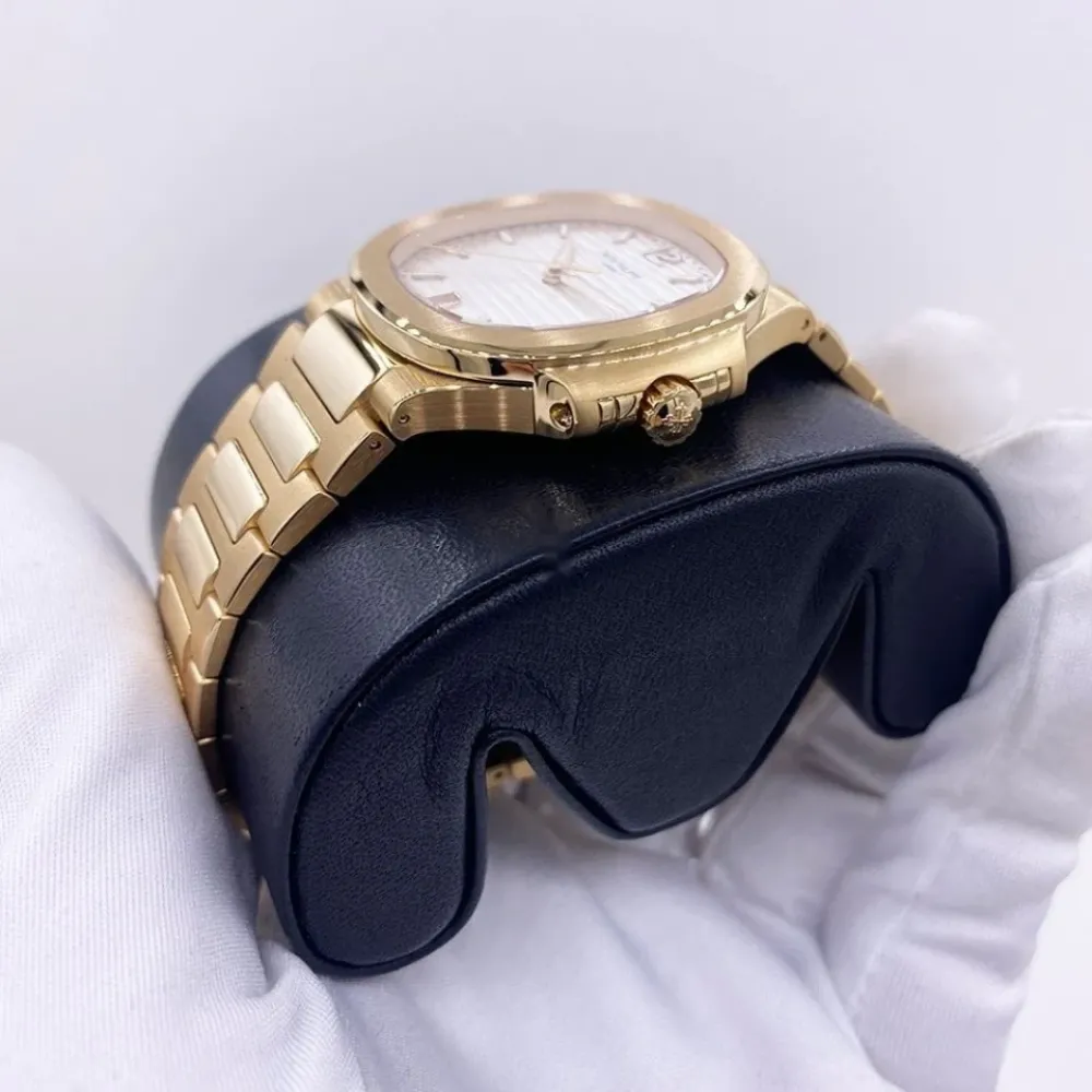 7118/1R – Patek Philippe Nautilus 7118/1R – Patek Philippe Nautilus