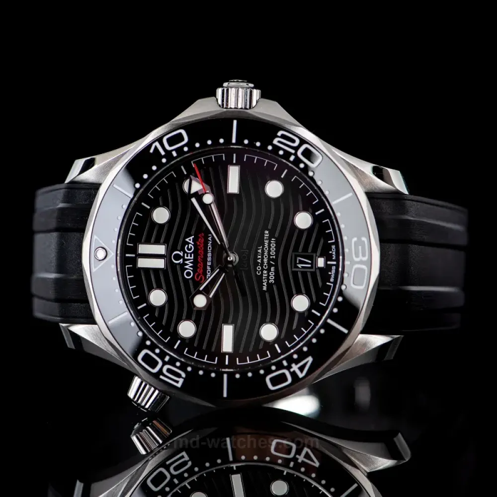 Diver 300M Co‑Axial Master Chronometer 42 MM Diver 300M Co‑Axial Master Chronometer 42 MM